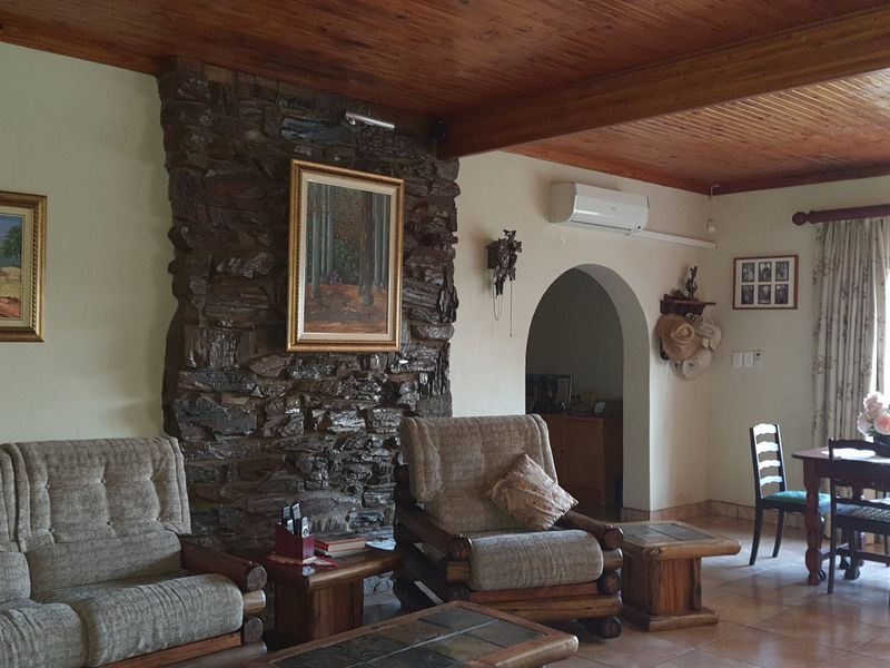 Stunning 3-Bedroom Home with Magaliesberg Views - Available Immediately! - Photo 7