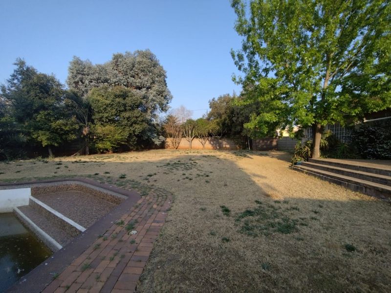 Free Standing 4 Bedroom House To Let - Photo 3