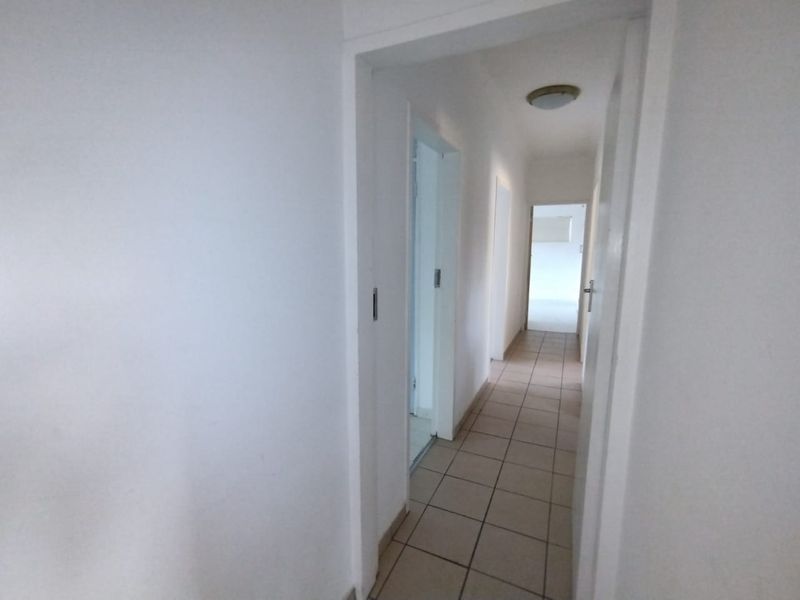 Free Standing 4 Bedroom House To Let - Photo 10