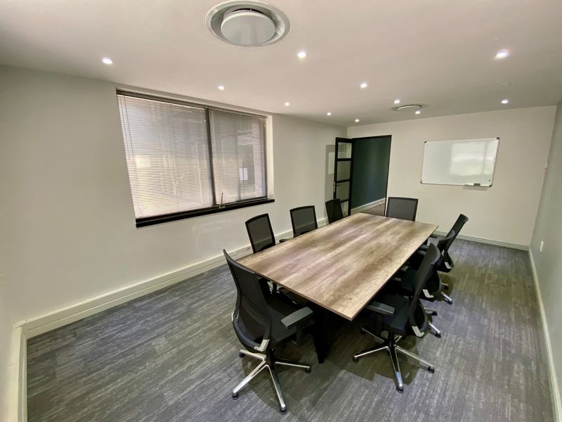 Modern Fitted Office To Let In Fourways - Photo 7