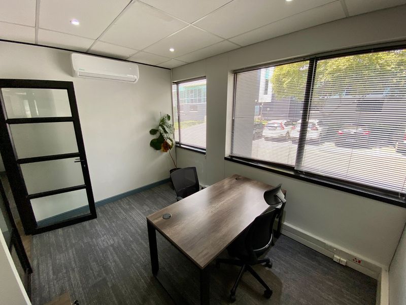 Modern Fitted Office To Let In Fourways - Photo 9