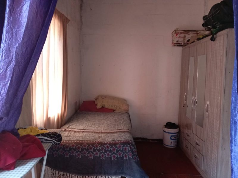 Charming 2-Bedroom Home – Ideal Starter or Investment Opportunity - Photo 8