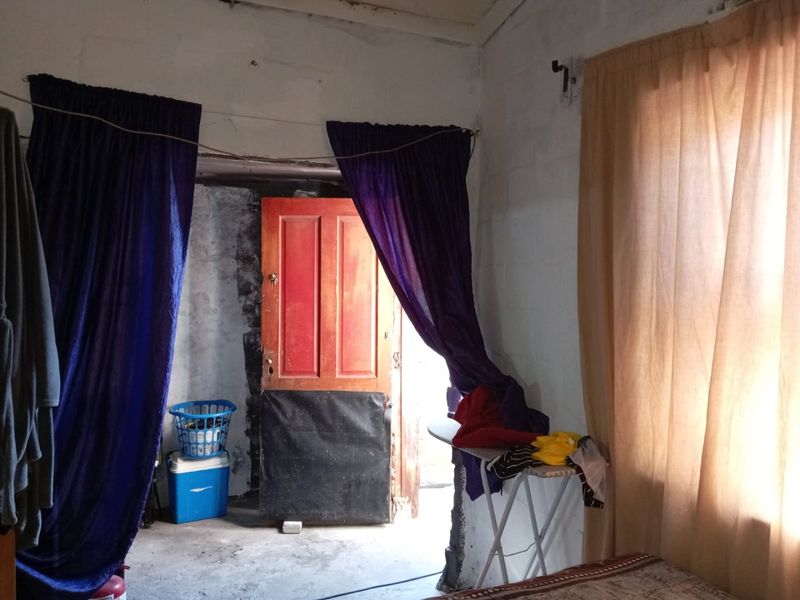 Charming 2-Bedroom Home – Ideal Starter or Investment Opportunity - Photo 7