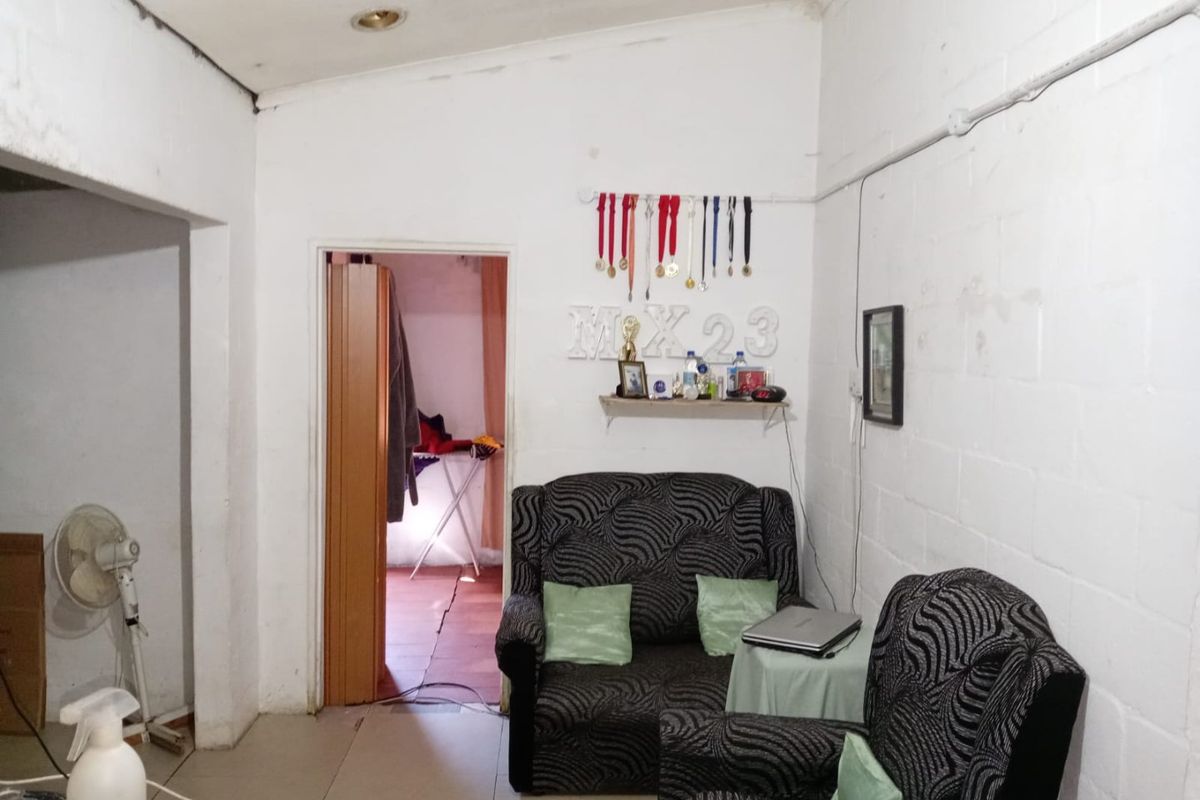 Charming 2-Bedroom Home – Ideal Starter or Investment Opportunity - Photo 4