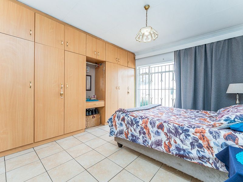 Exceptional Dual-Home Property – Ideal for Families or Investors - Photo 9