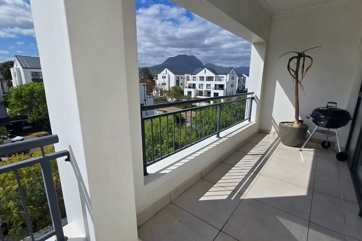 2 Bedroom Apartment Fully Furnished - Photo 4