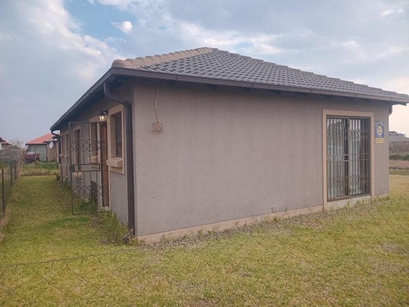 Charming Family Home on a Prime Corner Stand in Ellaton - Photo 3