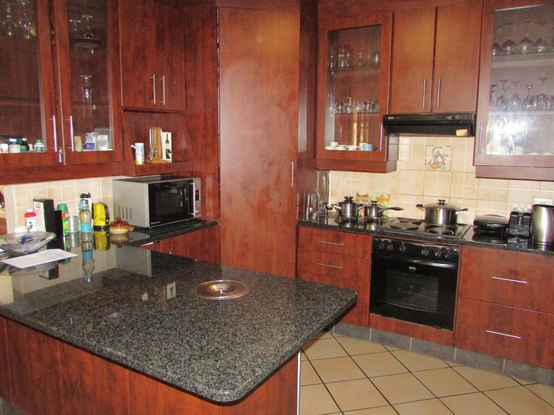 Neat home in Waterkant Estate - Photo 10