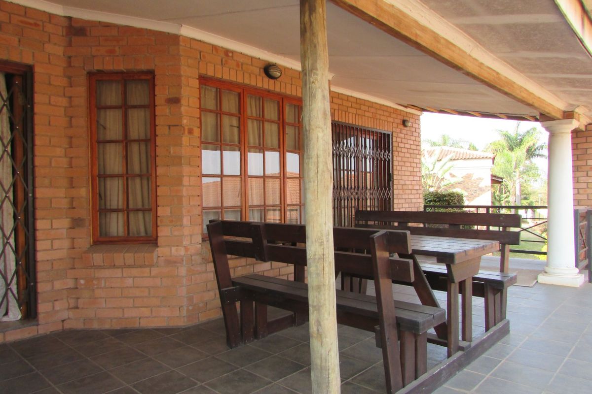 Neat home in Waterkant Estate - Photo 4