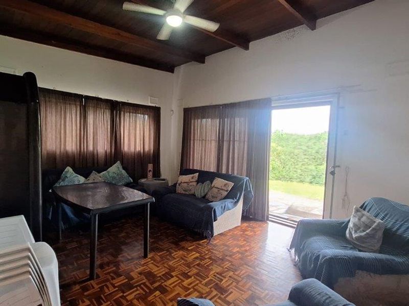 3 Bedroom Home On 4894 m2 ERF! - Photo 5