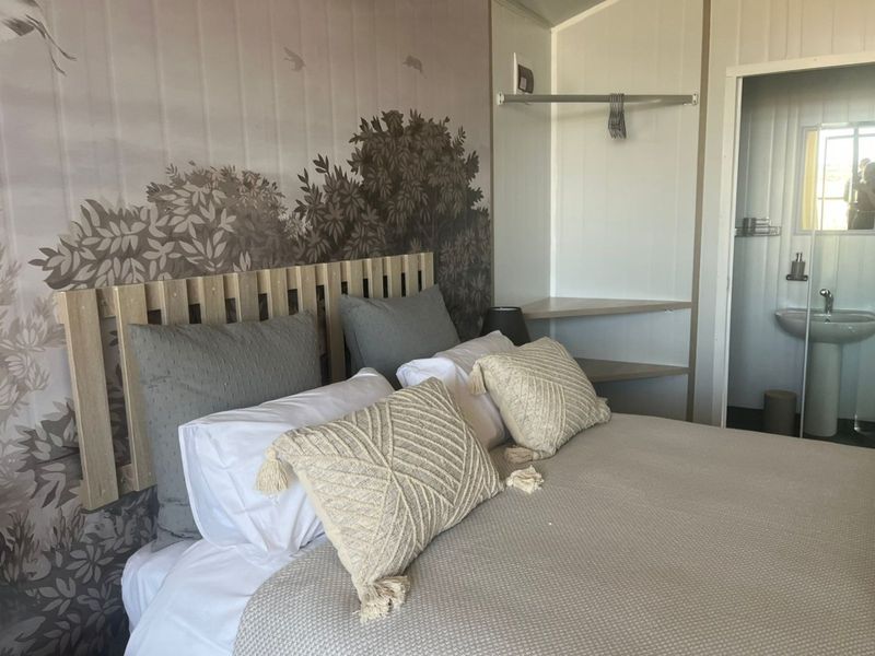 Plot and Plan: Install your PoDHoME on this stand - Big living in a sleek and compact designed TINY BIG HOMES! - Photo 4