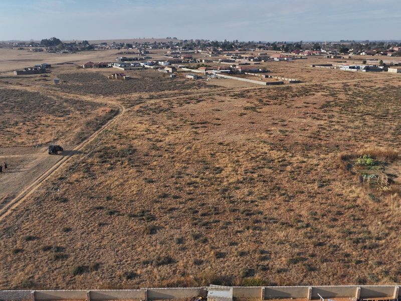 Huge vacant stand for sale in Jameson Park (Nigel) - Photo 8