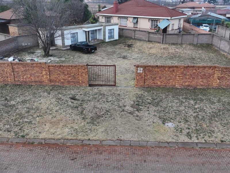 Prime Land for Sale in Jameson Park - Photo 8