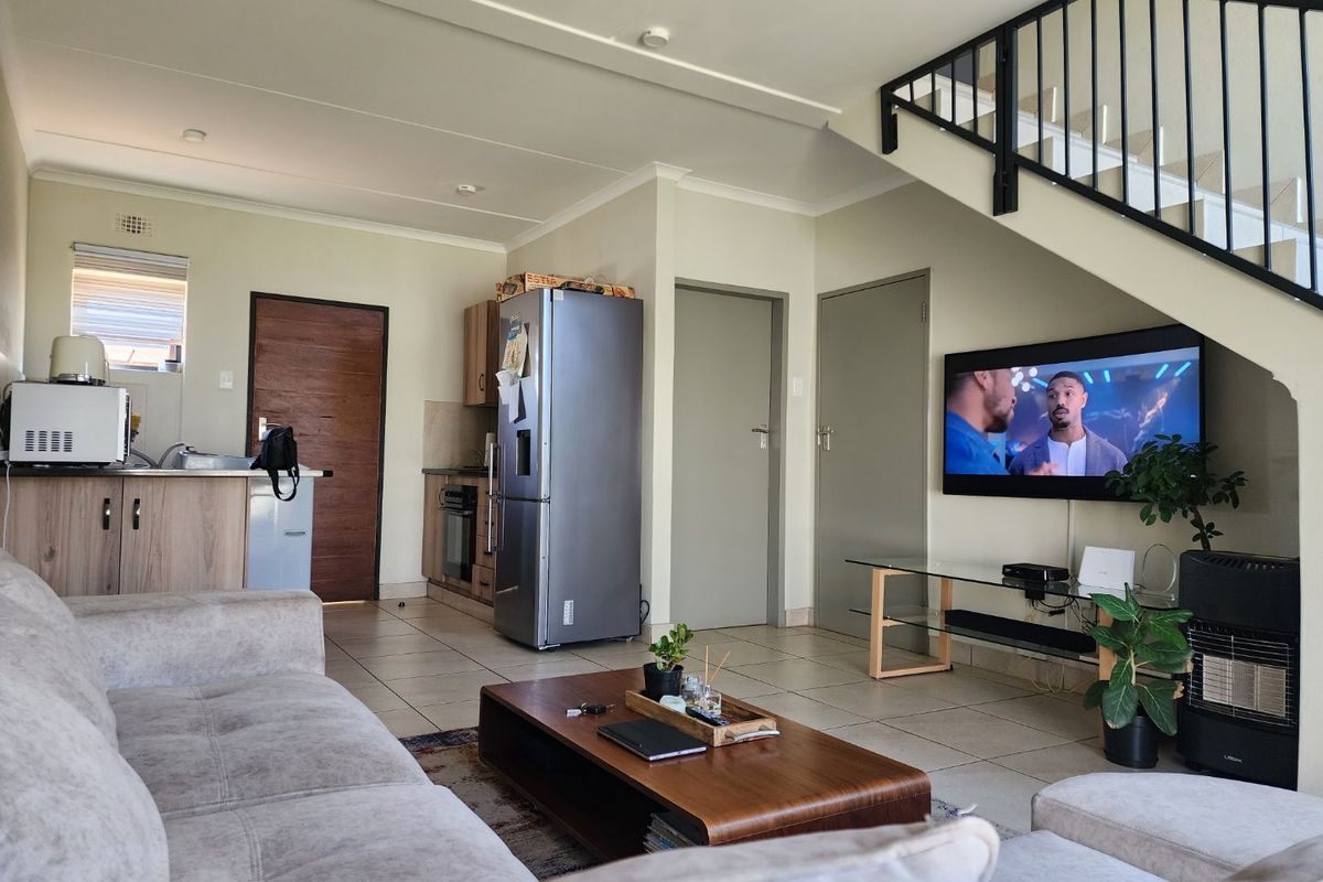 Stunning 3Bedroom House for Sale in Leopard's Rest - Photo 3