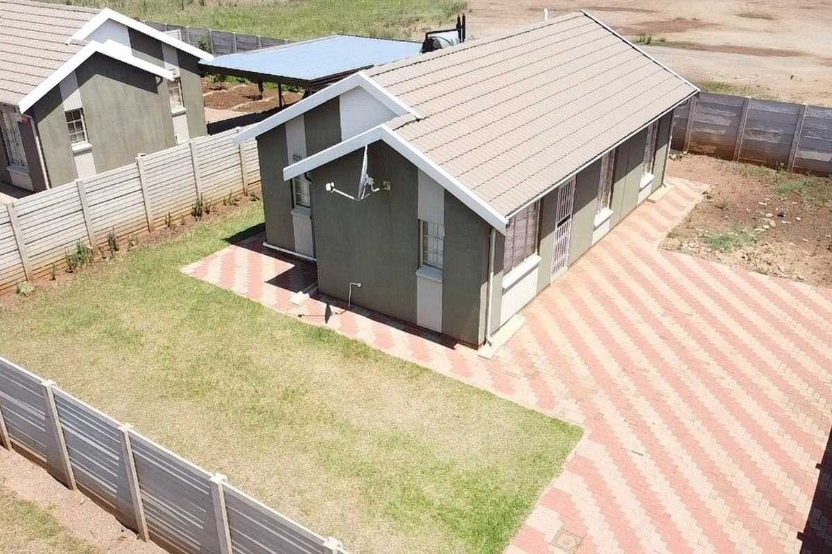 Stunning 3Bedroom House for Sale in Sky City - Photo 3