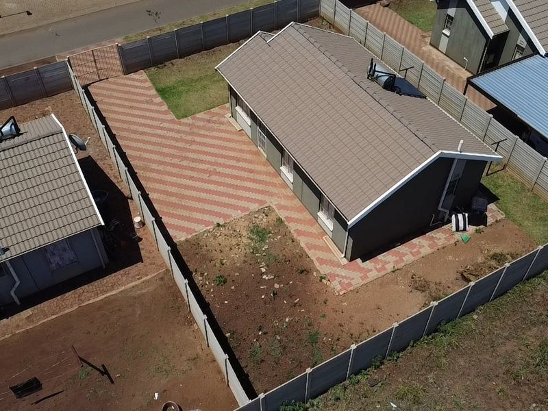 Stunning 3Bedroom House for Sale in Sky City - Photo 8