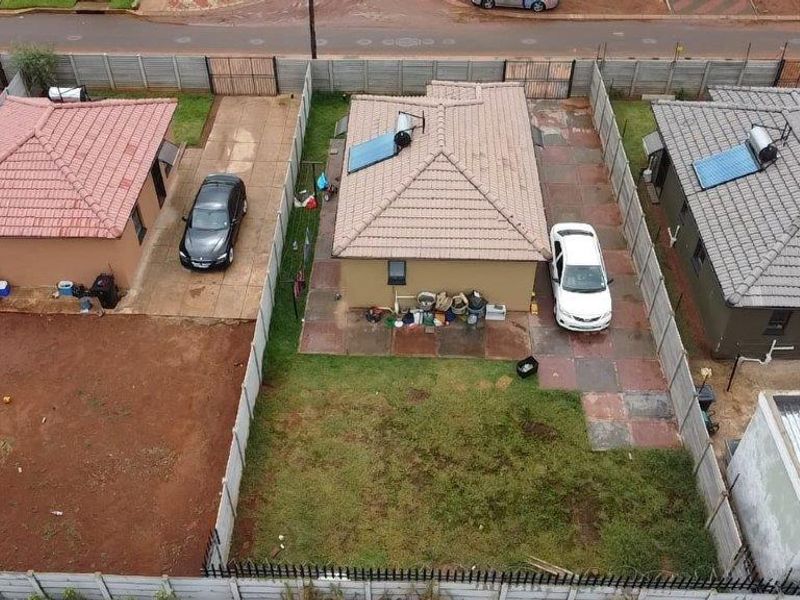 Stunning 3Bedroom House for Sale in Protea Glen - Photo 4