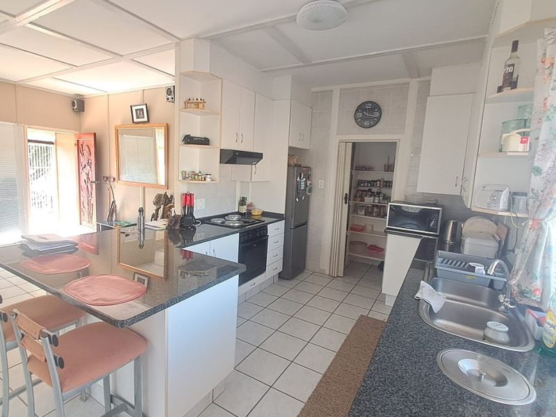 Well-Maintained 3-Bedroom Home for Sale – Vaal Marina - Photo 2