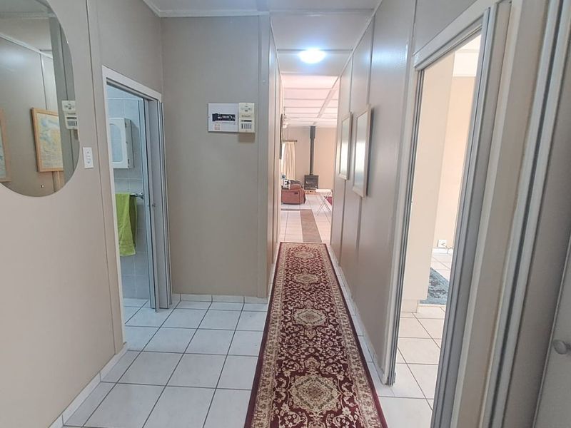 Well-Maintained 3-Bedroom Home for Sale – Vaal Marina - Photo 10