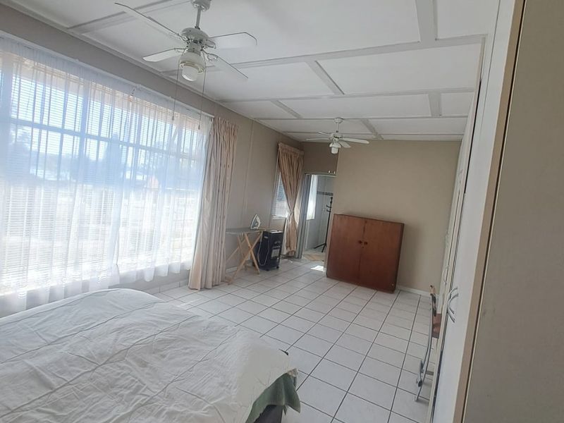 Well-Maintained 3-Bedroom Home for Sale – Vaal Marina - Photo 7