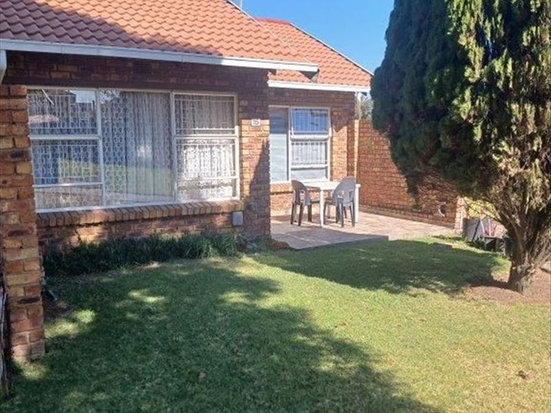 Charming Home with Essential Features and Outdoor Appeal - Photo 3