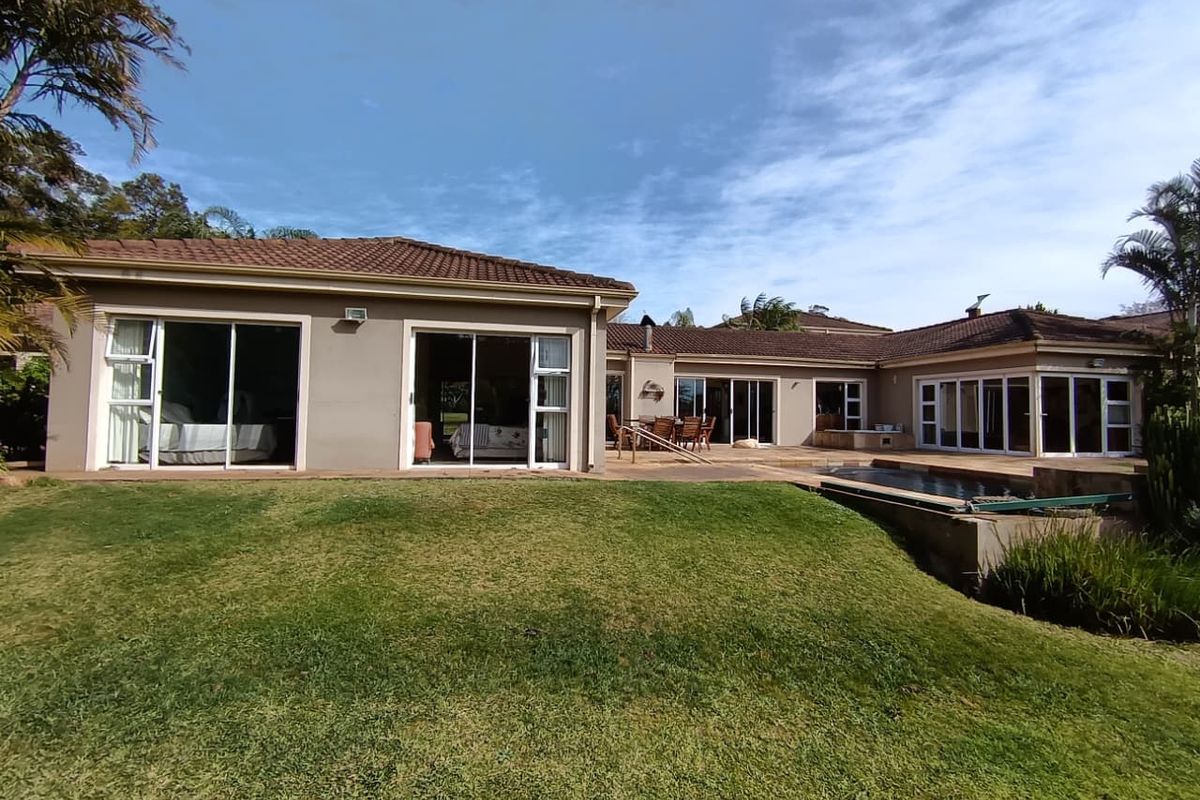 LUXURY WILDLIFE ESTATE IN LOVEMORE HEIGHTS - Photo 3