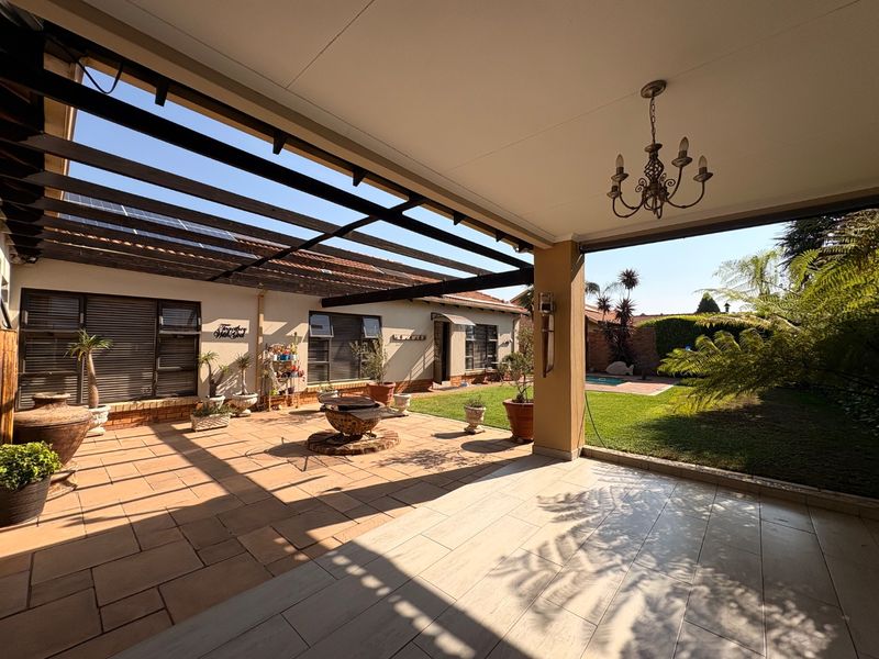 Modern Comfort in a Prime Location  - Photo 6