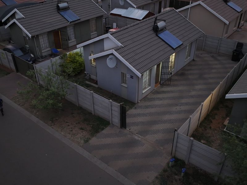 Spacious 3Bedroom House for Sale in Sky City - Photo 5