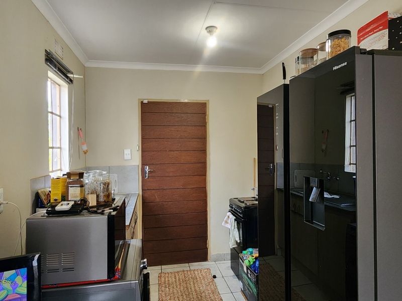 Spacious 3Bedroom House for Sale in Sky City - Photo 8