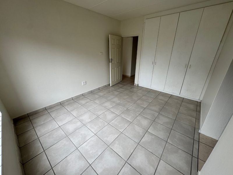 Well-Planned Home with Practical Living Spaces - Photo 6