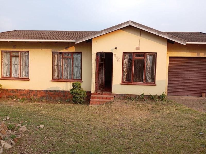 3 Bed House in Mtubatuba for Sale - Photo 2