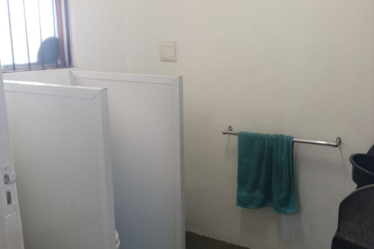 Three bedroom Home for sale in Delft Roosendal. - Photo 5