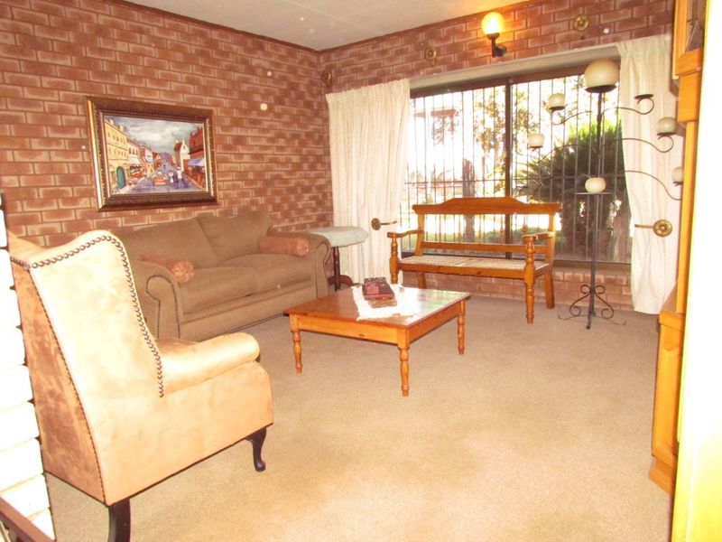 A Picturesque 36.7 Hectare Farm in Klipkop – Perfect for Family Living, Nature Lovers, and Livestock Farming - Photo 8