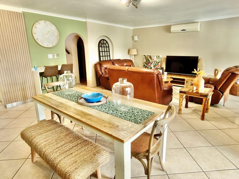 Holiday Living on the Banks of the Vaal Dam – Sunset Cove Estate - Photo 2