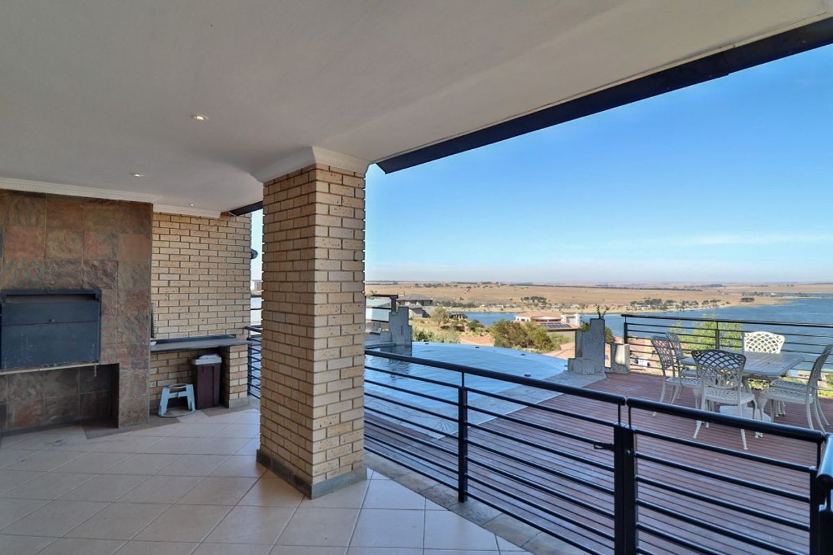 2 Homes for the price of one in Aqua Vista Mountain Estate! - Photo 5