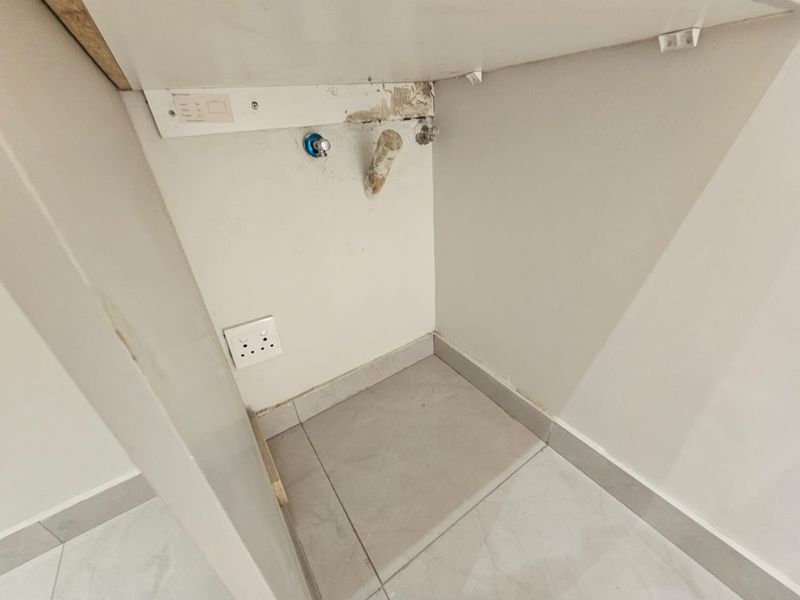 A Brand New 3 bed 2.5 bath cluster for rent in Erasmia - Photo 9