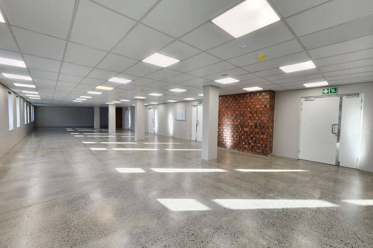 Medical Suite To Let in Somerset West - Paardevlei - Photo 2