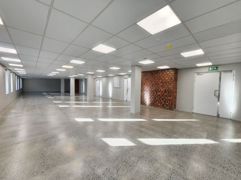 Medical Suite To Let in Somerset West - Paardevlei - Photo 2