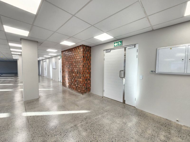 Medical Suite To Let in Somerset West - Paardevlei - Photo 7