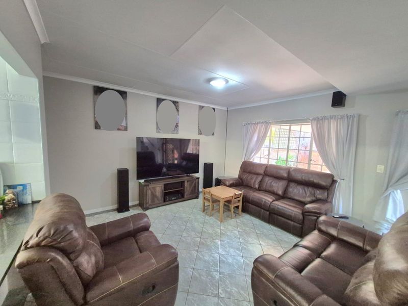 Agent choice of the month. Best value for money! - Photo 8