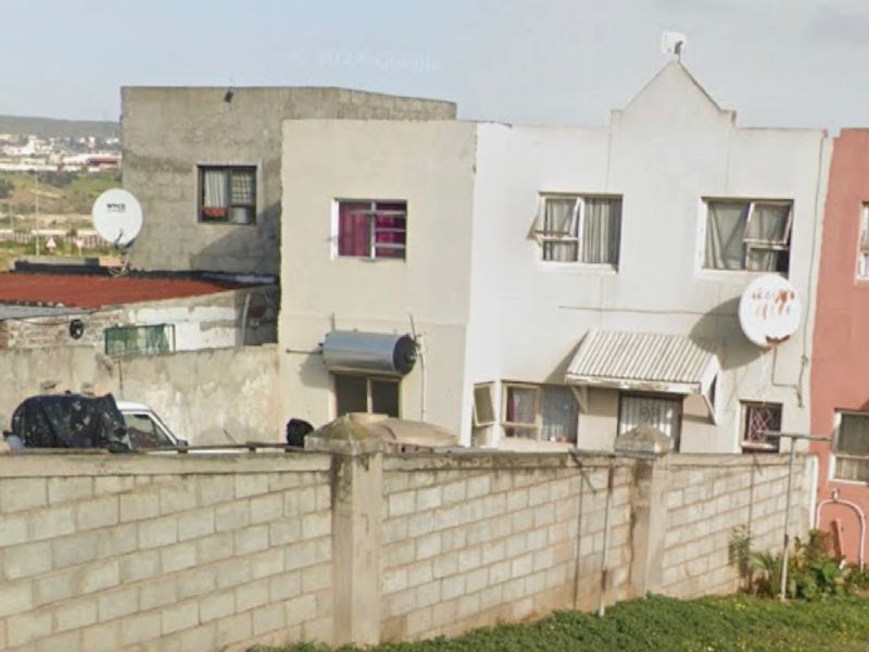 4 bedroom Duplex home - Photo 7