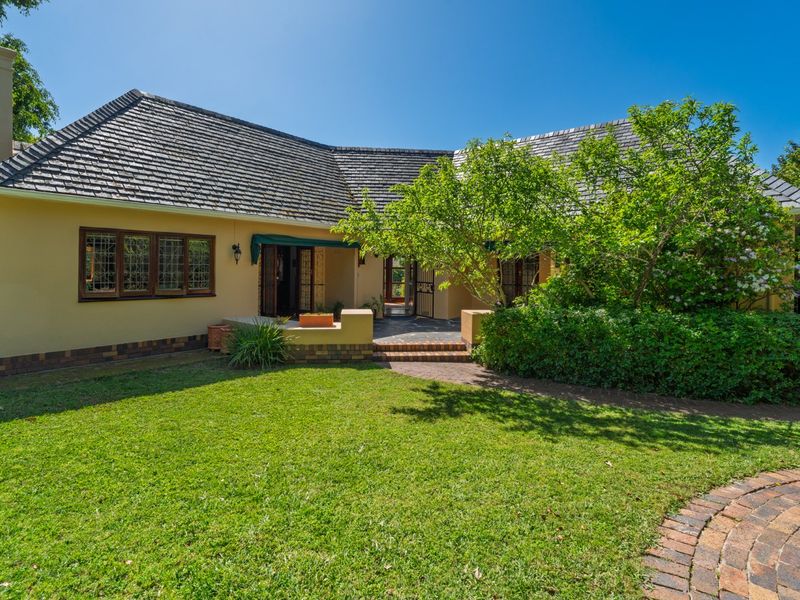 Sunbird Song – A Haven in Kenilworth Upper - Photo 4