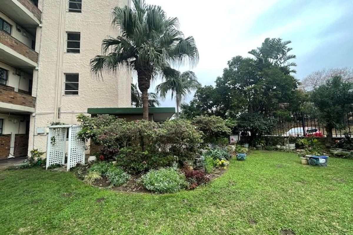 Ground-Floor 3-Bedroom Apartment with Garden Access, Sea Views & Pet-Friendly Living in Margate - Photo 3