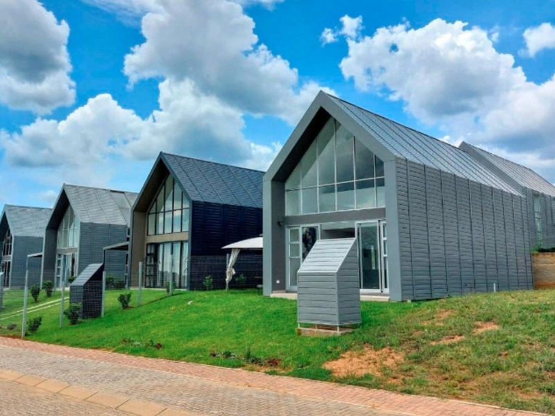 Stands & Building Plans Available – Country Gardens Estate Sustainable Off-Grid Living in Lanseria Experience true sustainability and real savings. This off-grid-ready estate offers: •	Solar Energy Solutions •	Borehole Water Supply Build your future in a community designed for independence, eco-conscious living, and long-term value - Photo 10