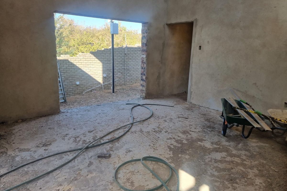 An entretainers dream with magnificent hilltop views - Photo 2