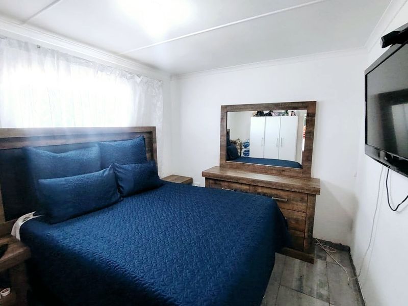 2 Bedrooms House For Sale - Photo 6