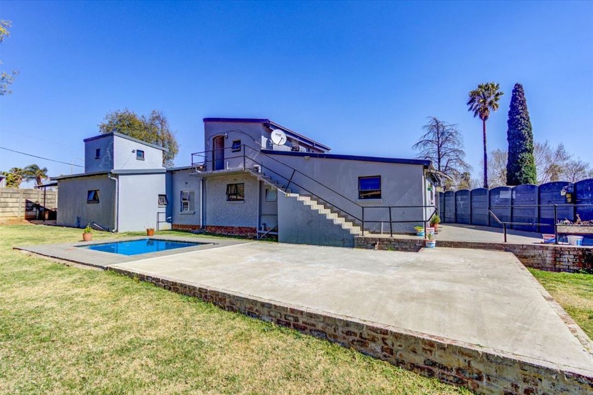 Elegant Family Home with Premium Features - Photo 3