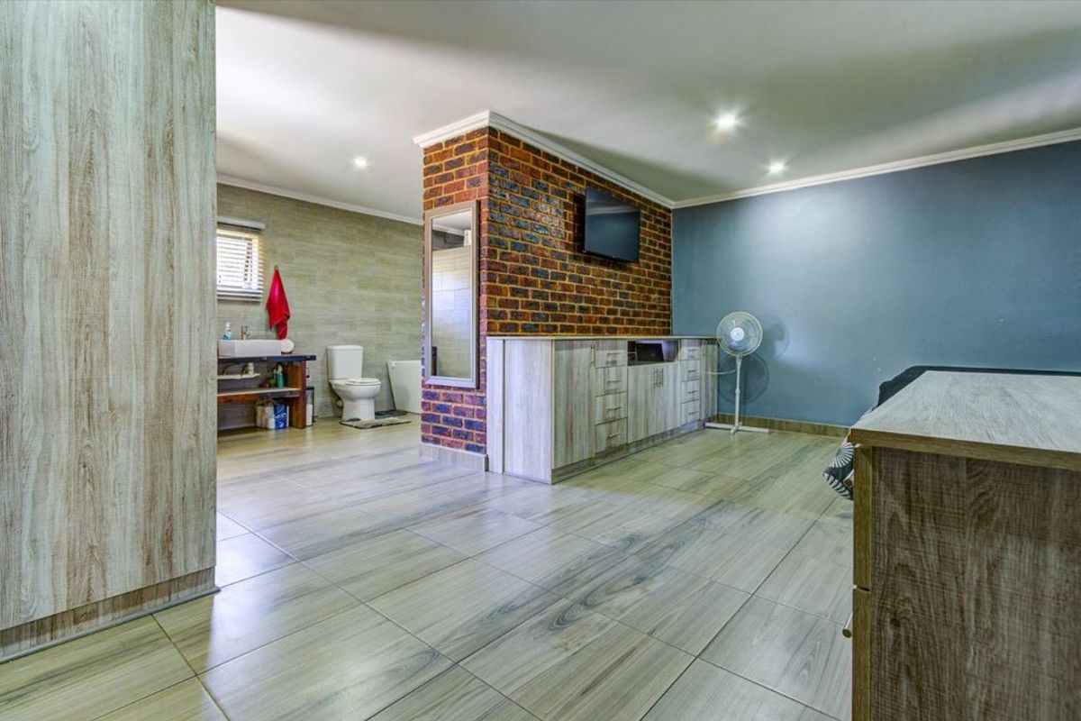 Elegant Family Home with Premium Features - Photo 2