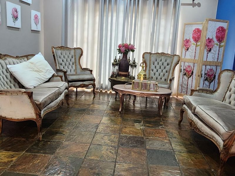 Charming 5-Bedroom Farm in Rietfontein with Business Potential - Photo 5