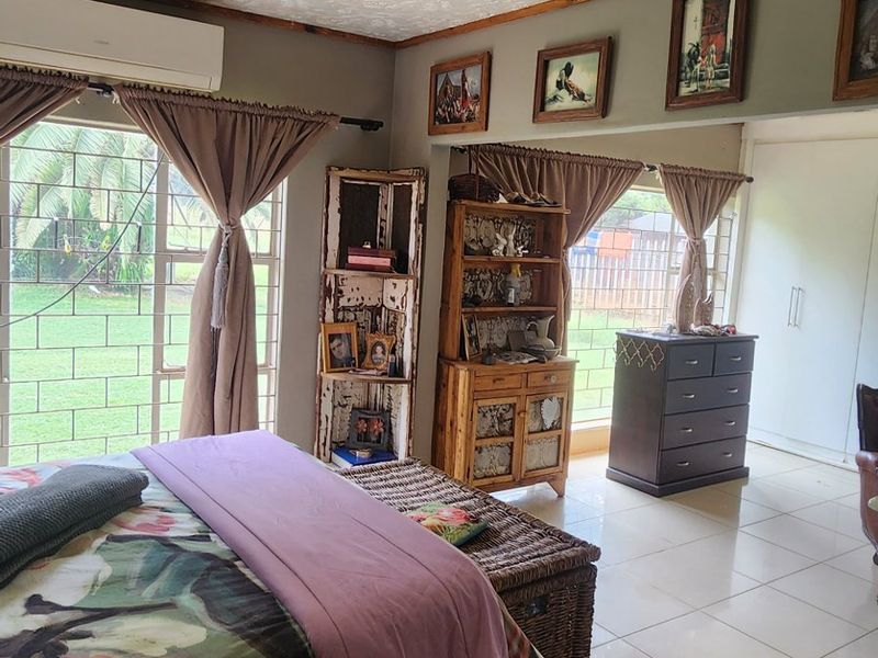 Charming 5-Bedroom Farm in Rietfontein with Business Potential - Photo 9